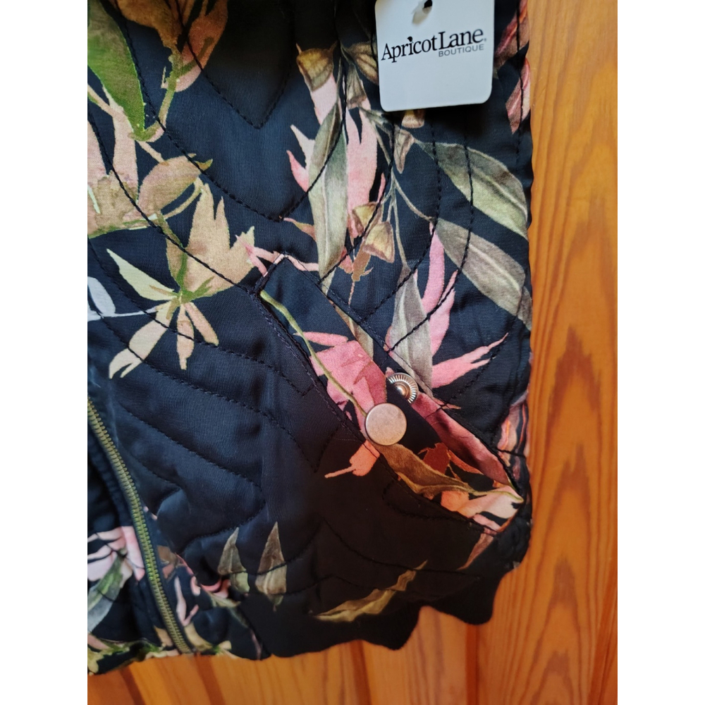 Elan Olive Leaf Bomber Jacket Women S Black Quilted Floral Zip Front Lightweight - Picture 3 of 9